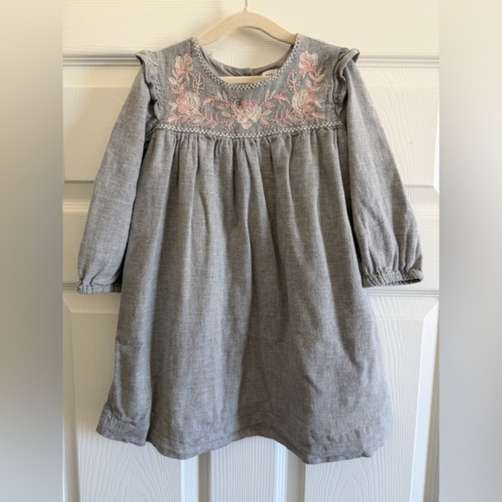 GAP Girls Gray Dress with Pink Embroidery - Picture 1 of 2